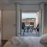 Bella Figura I *
